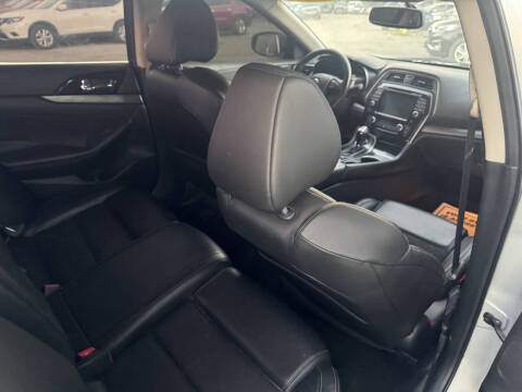 2017 Nissan Maxima 3.5 SV