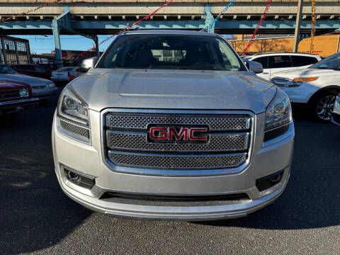 2016 GMC Acadia Denali