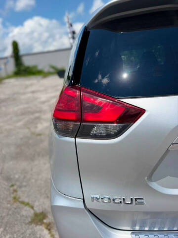 2017 Nissan Rogue SL