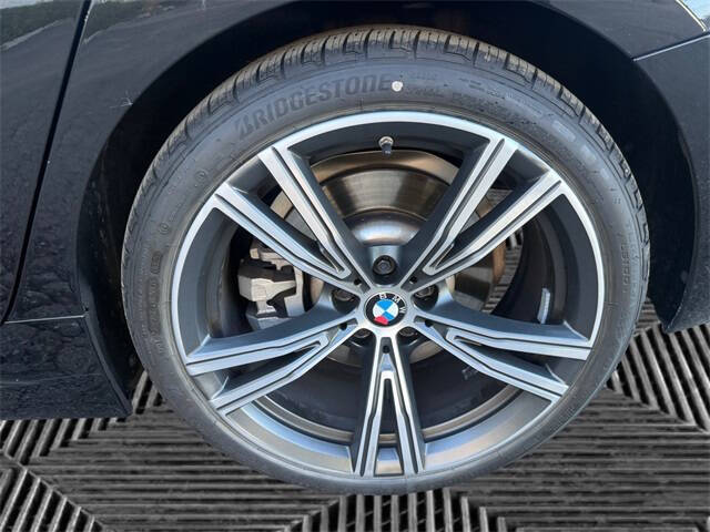 2022 BMW 3 Series 330i xDrive