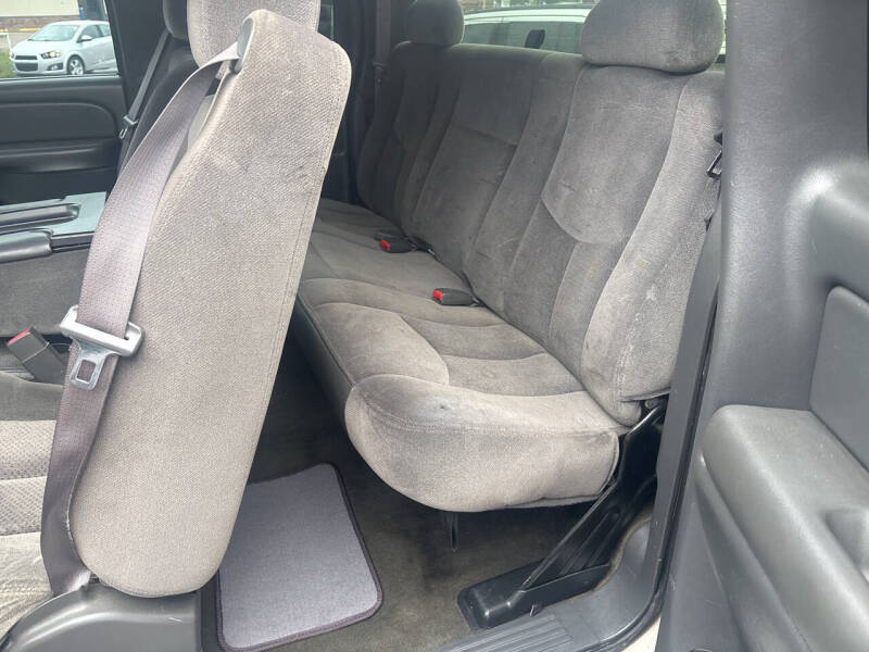 2004 GMC Sierra 2500HD SLE