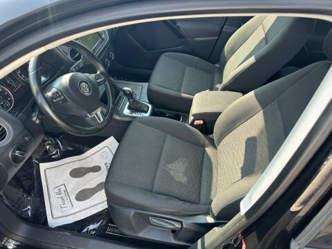 2015 Volkswagen Tiguan S 4Motion