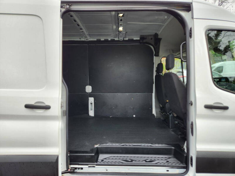 2020 Ford Transit 250