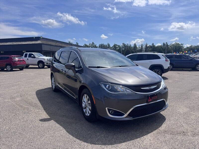 2018 Chrysler Pacifica Touring L