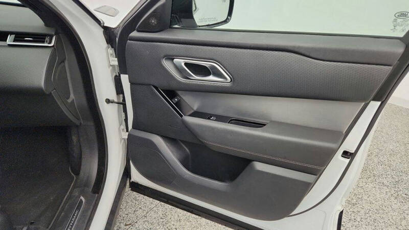 2022 Land Rover Range Rover Velar P250 R-Dynamic S