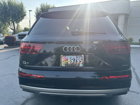 2019 Audi Q7 quattro SE Premium 55 TFSI