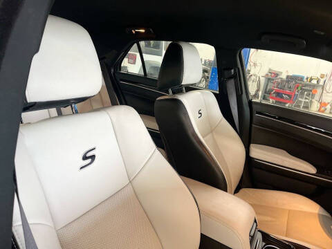 2021 Chrysler 300 S V8