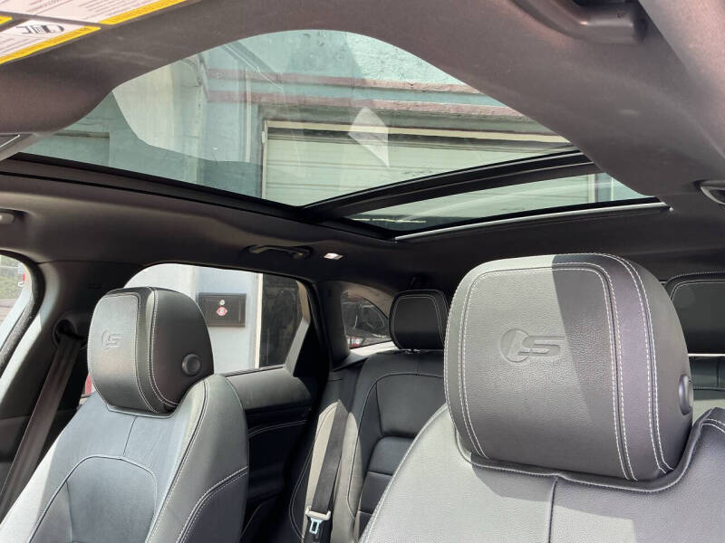 2018 Jaguar F-PACE S