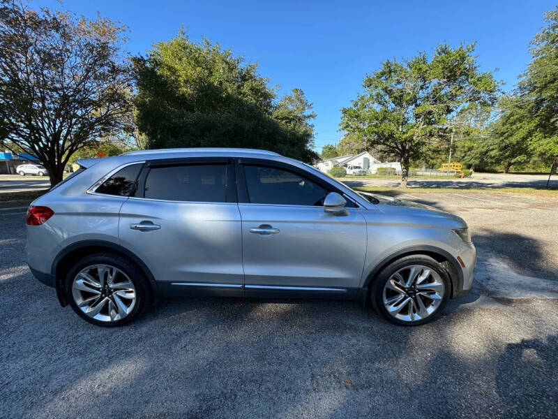 2017 Lincoln MKX Reserve photo 12