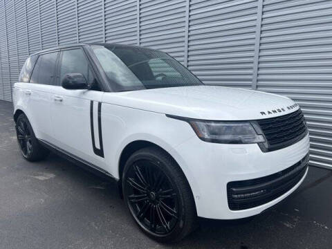 2025 Land Rover Range Rover P530 SE
