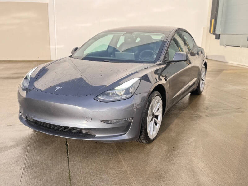2021 Tesla Model 3 Standard Range Plus