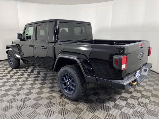 2026 Jeep Gladiator 85th Anniversary Edition