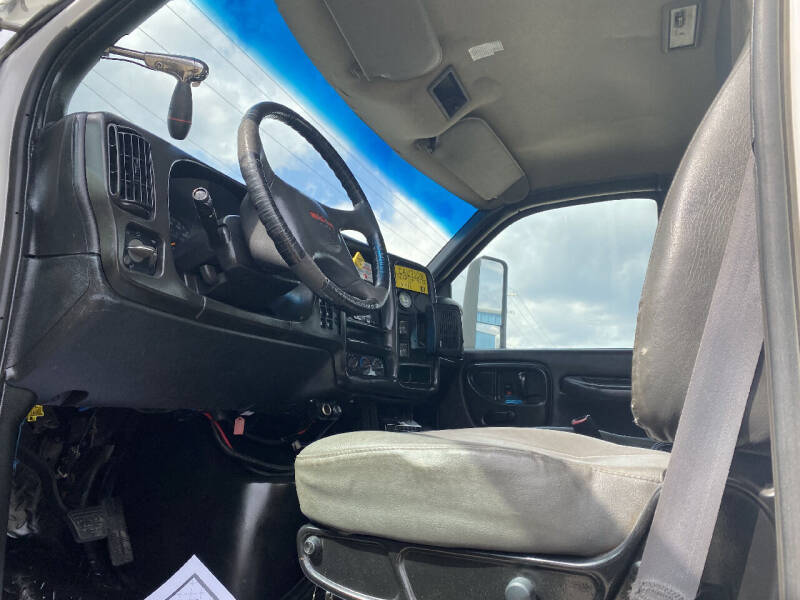 2005 GMC TopKick C7500