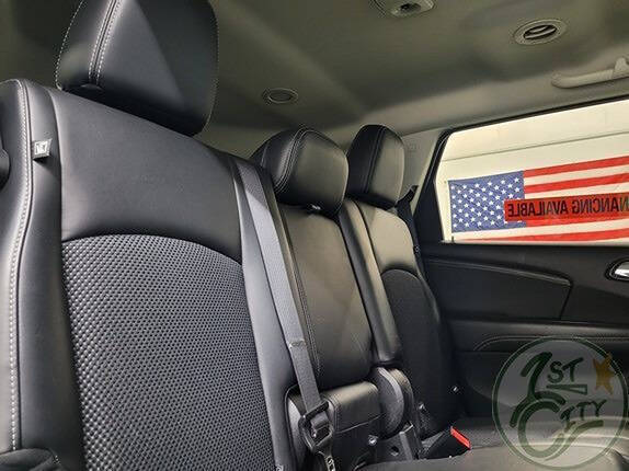 2017 Dodge Journey Crossroad
