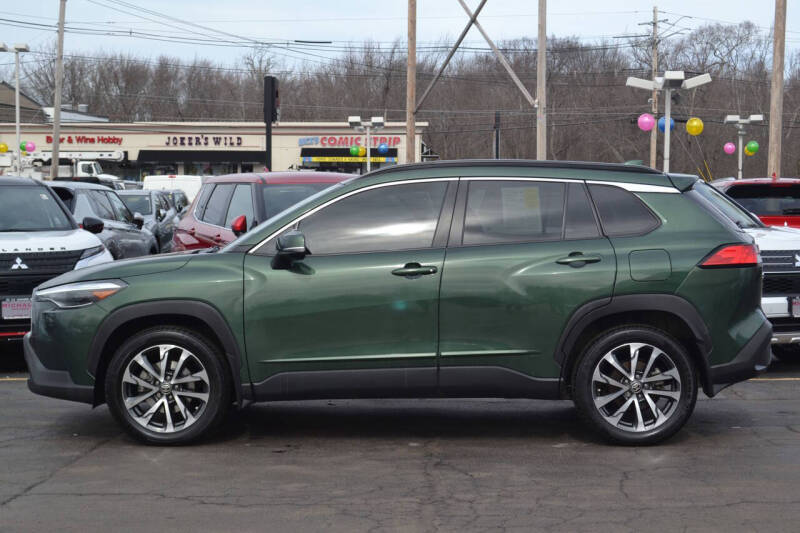 2023 Toyota Corolla Cross XLE