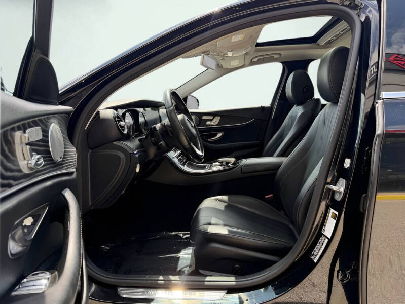 2017 Mercedes-Benz E-Class E 300 4MATIC