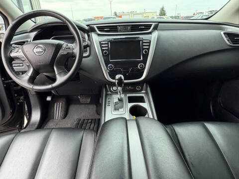 2022 Nissan Murano SV