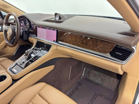 2021 Porsche Panamera 4S E-Hybrid