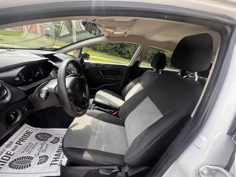 2019 Ford Fiesta S