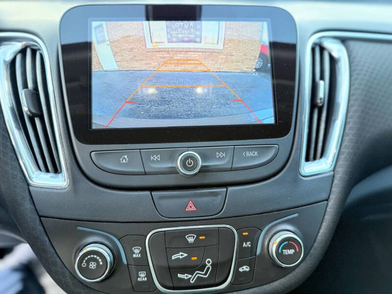 2017 Chevrolet Malibu LT