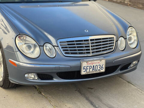 2004 Mercedes-Benz E-Class E 320