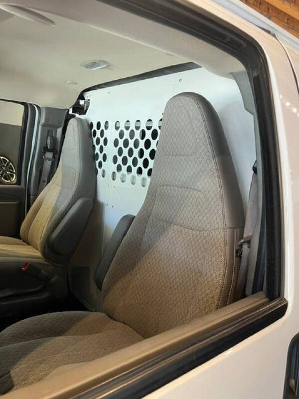 2023 Chevrolet Express 2500