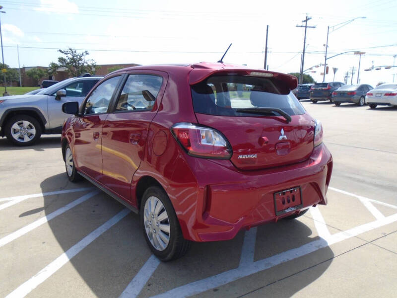 2024 Mitsubishi Mirage ES