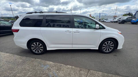 2020 Toyota Sienna