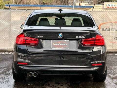2018 BMW 3 Series 330i xDrive