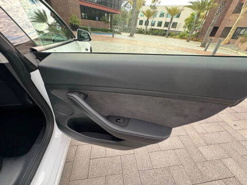 2020 Tesla Model 3 Standard Range Plus