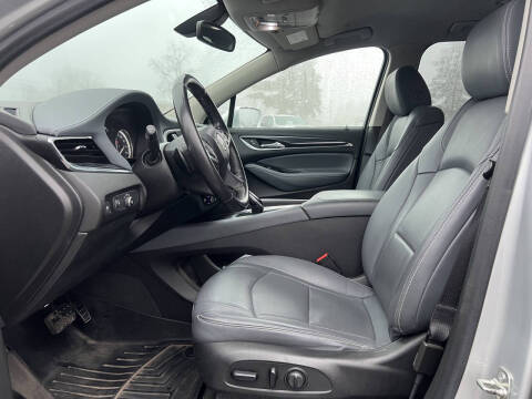 2020 Buick Enclave Essence