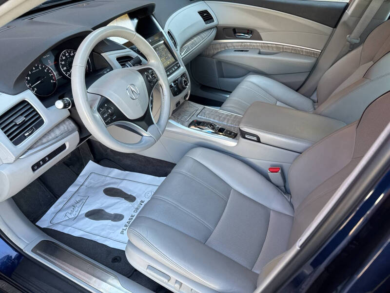 2018 Acura RLX w/Tech
