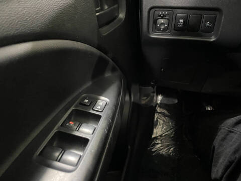 2021 Mitsubishi Mirage G4 ES