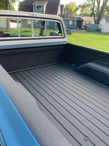 1983 Chevrolet Silverado 1500 SS Classic