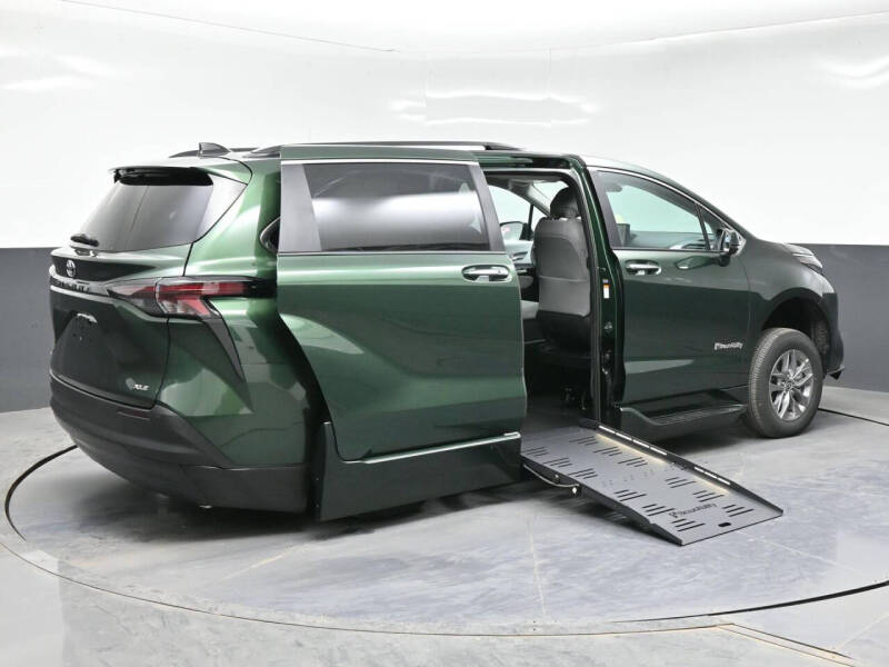 2026 Toyota Sienna