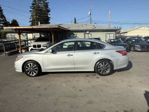 2017 Nissan Altima 2.5 SV