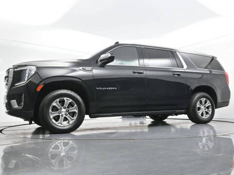 2023 GMC Yukon XL SLE