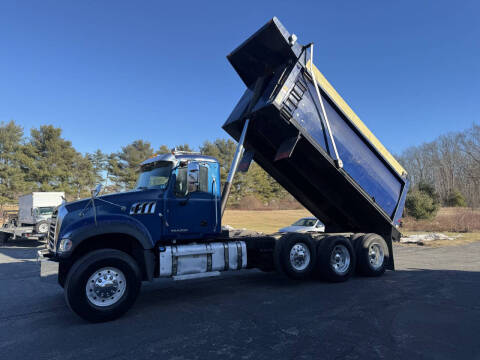 2018 Mack Gu713
