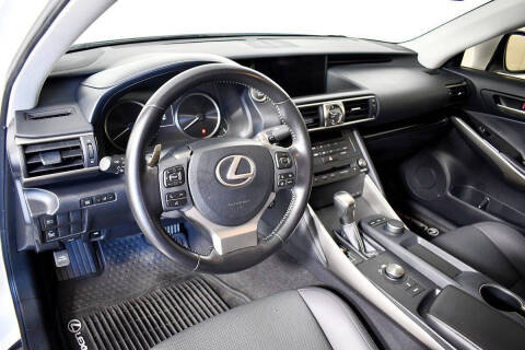 2020 Lexus IS 300
