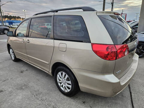 2006 Toyota Sienna CE 7 Passenger