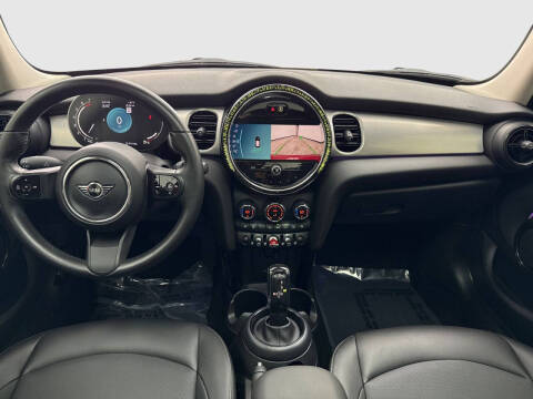 2023 MINI Hardtop 4 Door Cooper