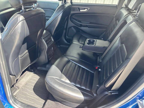 2023 Ford Edge