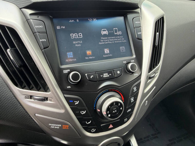 2017 Hyundai Veloster