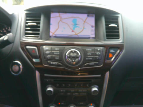 2015 Nissan Pathfinder Platinum