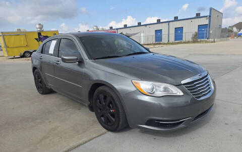 2013 Chrysler 200 LX