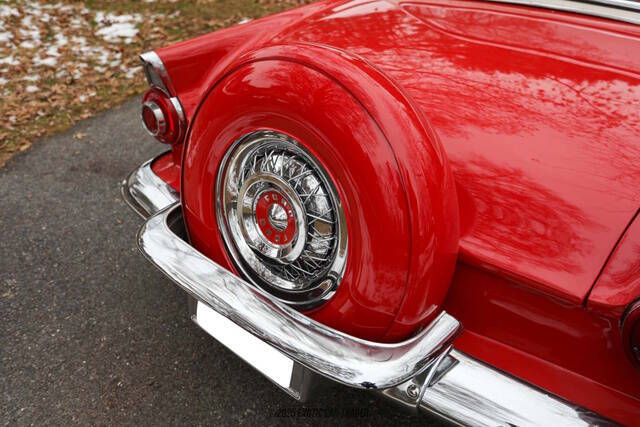 1956 Ford Thunderbird