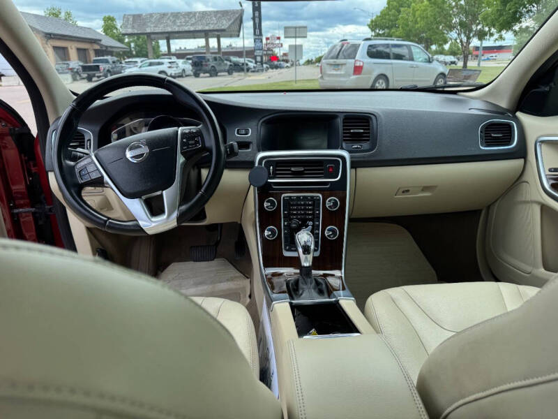 2015 Volvo S60 T5 Drive-E Premier