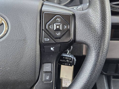 2022 Toyota Tacoma SR