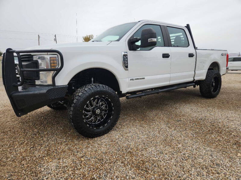 2019 Ford F-250 Super Duty for sale at Huntsman Wholesale LLC in Melba ID