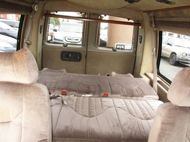 2000 Chevrolet Express 1500